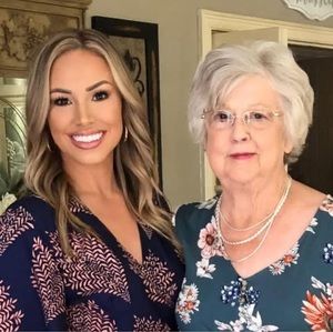 Meet your Posher, Linda